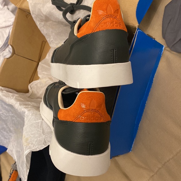 Adidas Supercourt Legend Earth Dark Green Orange EF9182 Tennis Sneaker - Picture 11 of 15